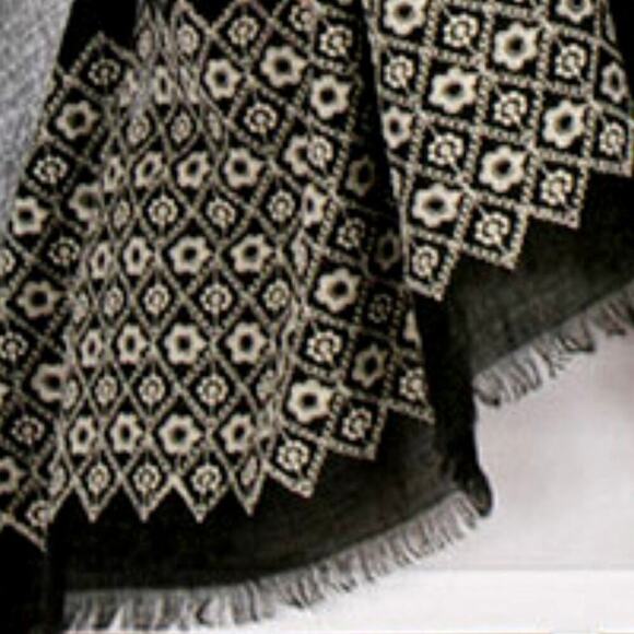 NWT Fashion Lightweight Semi Sheer Floral Embroidered Scarf Shawl Cover-Up - Picture 8 of 8